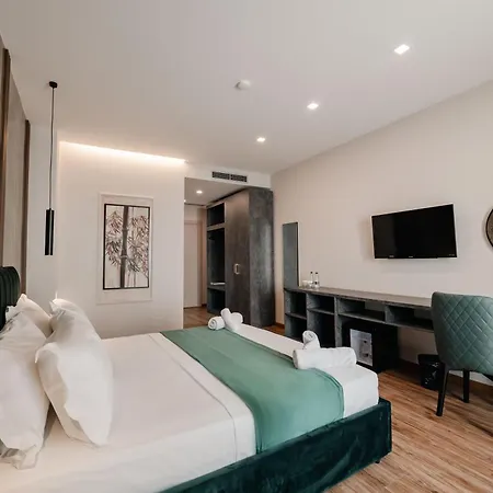 Aks Otel 4*