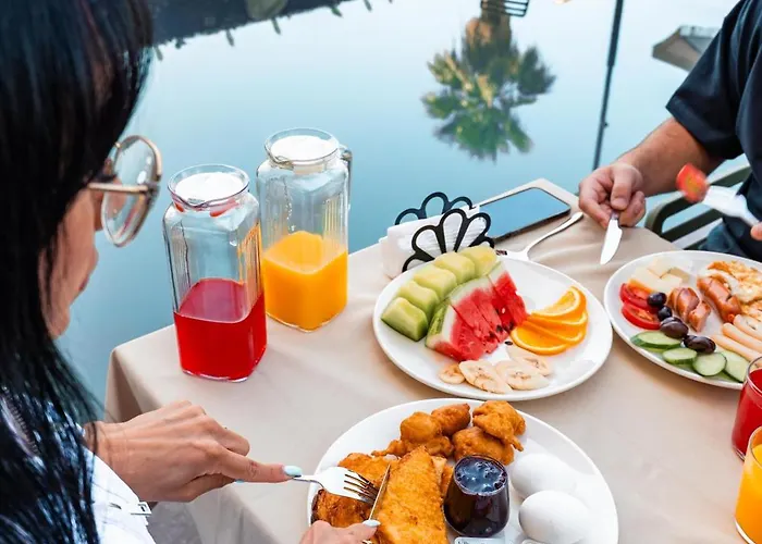 ホテル Aks ドゥラス