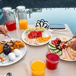 Aks Hotel Durrës