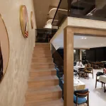 Hotel Aks