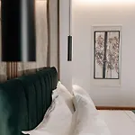 Aks Hotel 4*