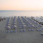 Aks Hotel Durrës