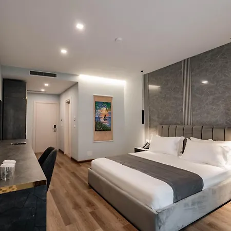 Hotel Aks 4*